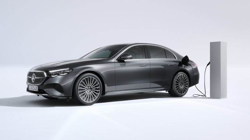 E Class PHEV Image 01